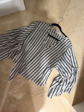 lavender field White & Navy Striped V-Neck Blouse with Bell Sleeves